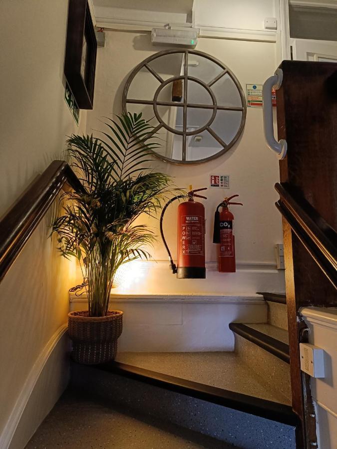 The Ship Inn Folkestone Bagian luar foto